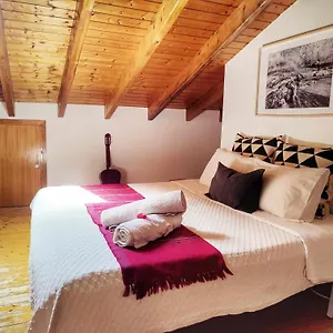  Privatunterkunft Attic Private Bedroom